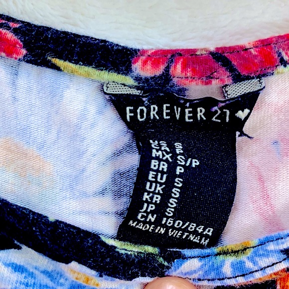 Floral dress - Picture 3 of 4